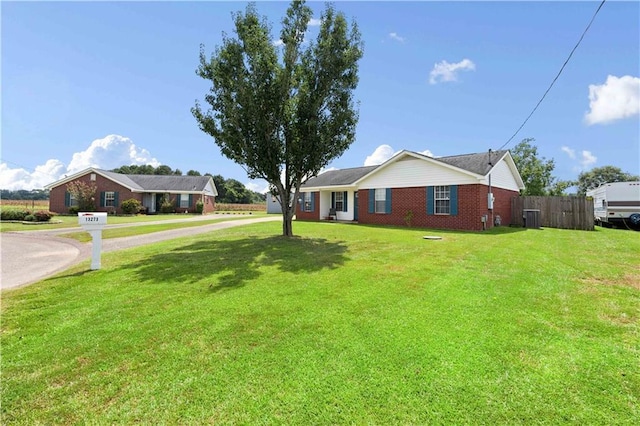 view of yard featuring central AC