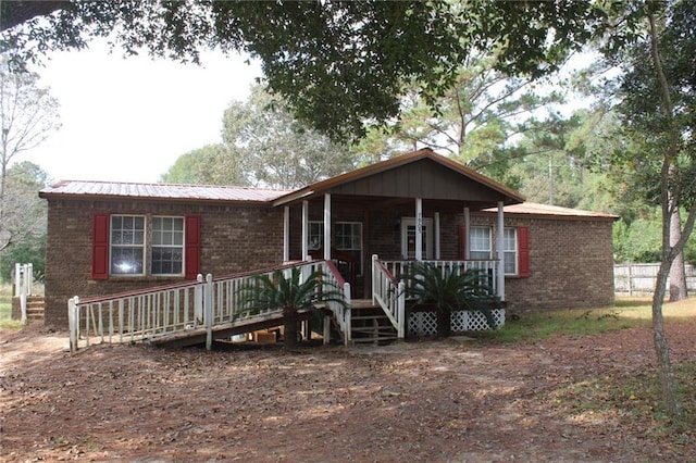 view of front facade featuring a porch