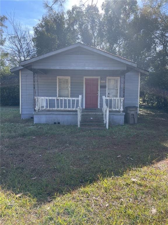 view of front of home featuring a porch