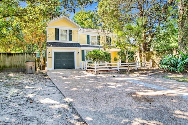 view of front property featuring a garage