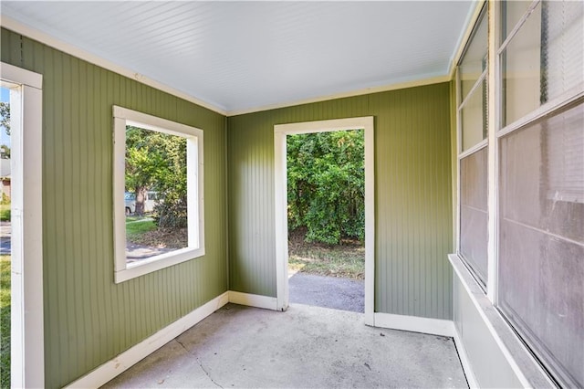 interior space featuring concrete flooring