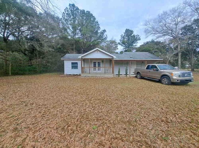 view of front of home featuring covered porch