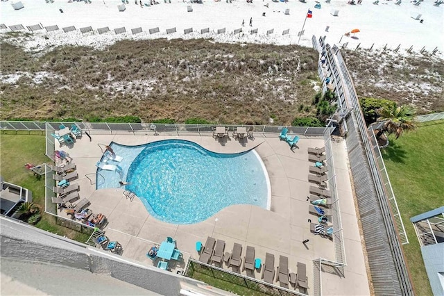 pool with fence