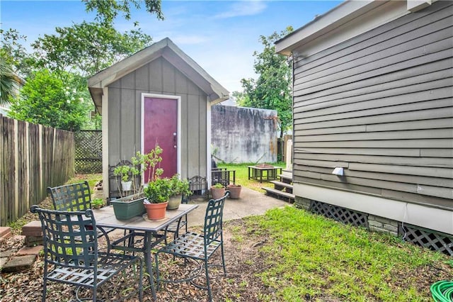 view of outbuilding