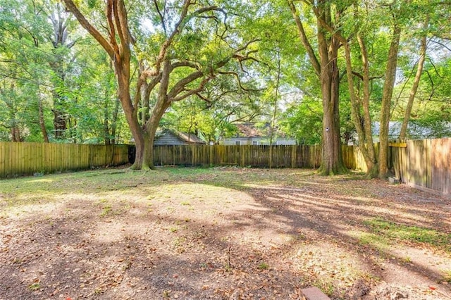 2711 Briley St, Mobile, AL 36606 - view of fenced backyard