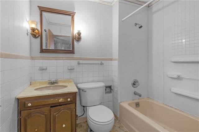 1259 Marietta Dr W, Mobile, AL 36618 - bathroom featuring vanity, shower / bathtub combination, and tile walls
