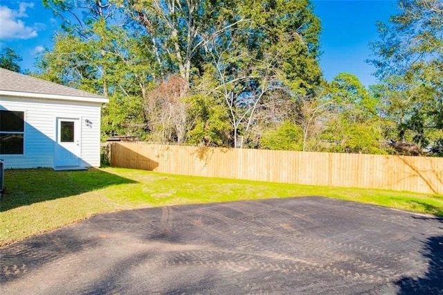 2305 Cedar Ky, Mobile, AL 36695 - view of yard with fence