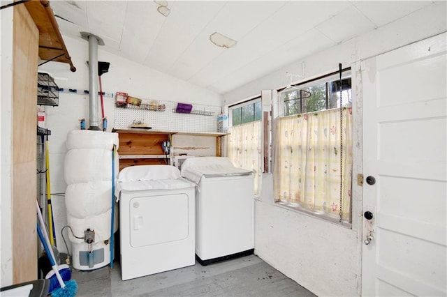 2014 Bakers Ln, Mobile, AL 36605 - laundry room featuring washer and dryer