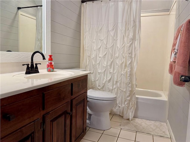 2200 Orourke Dr, Mobile, AL 36695 - bathroom with tile patterned flooring, toilet, vanity, and shower / bath combination with curtain