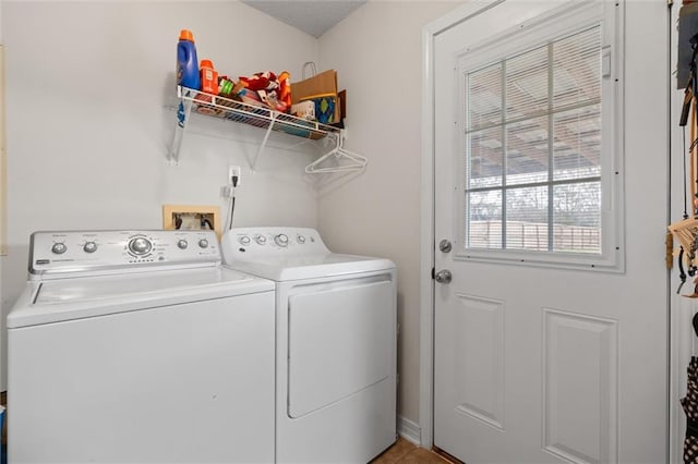 laundry area featuring washer and clothes dryer