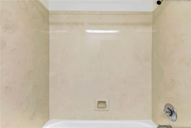 100 Tower Dr Unit 704, Daphne, AL 36526 - bathroom with shower / bathtub combination