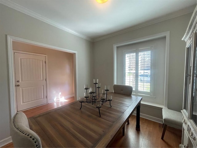 office with crown molding, baseboards, and wood finished floors