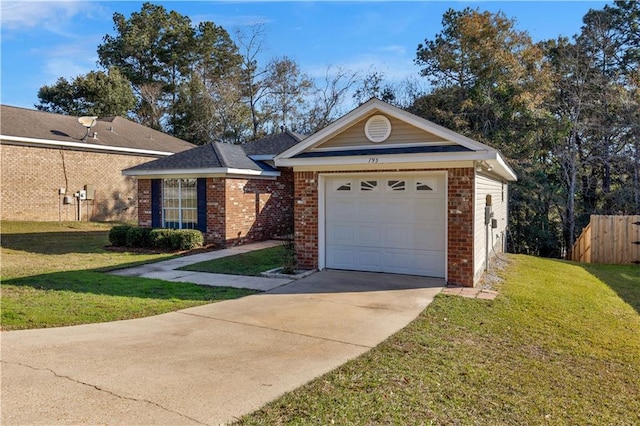 single story home with a front lawn