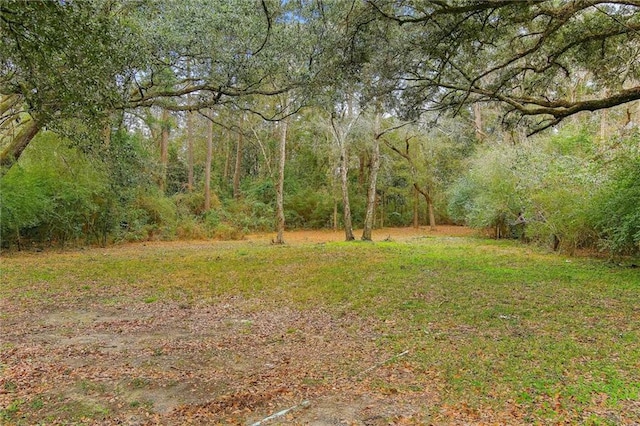 Listing photo 2 for 5110 Halls Mill Rd, Mobile AL 36693