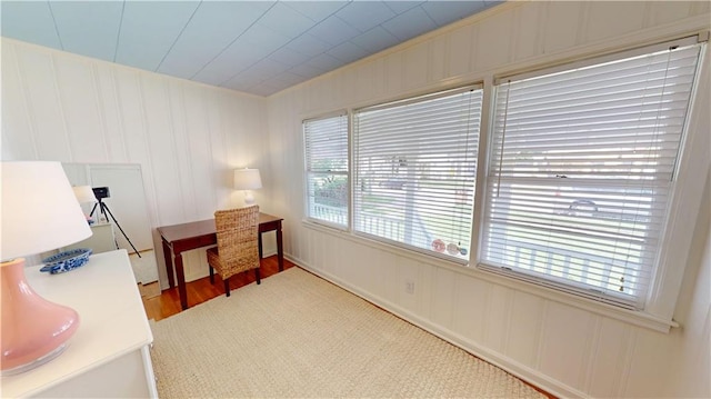 21 Crenshaw St, Mobile, AL 36606 - office area featuring wood finished floors and a decorative wall