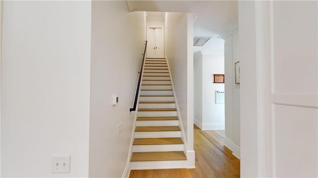 140E Mcgregor Ave S, Mobile, AL 36608 - stairway featuring wood finished floors and baseboards