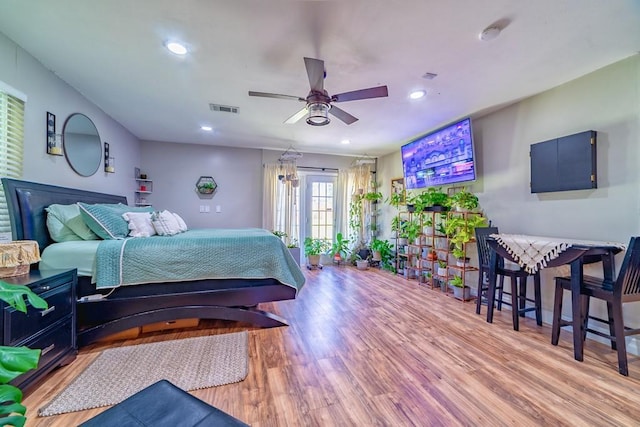 4698 Clarendon Dr, Mobile, AL 36619 - bedroom with ceiling fan, visible vents, wood finished floors, and recessed lighting