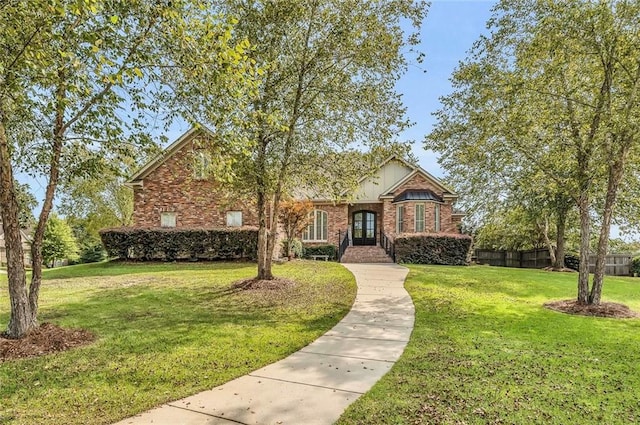 view of front facade with a front lawn