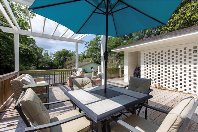 4689 Oak Ridge Rd, Mobile, AL 36609 - deck with outdoor dining area