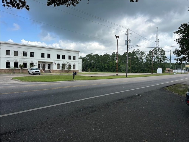13085 Wintzell Ave N, Bayou La Batre, AL 36509
