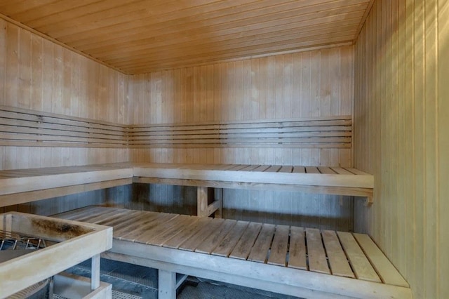 view of sauna / steam room