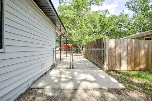 1112 Druid Dr, Mobile, AL 36618 - view of side of property featuring a gate and fence