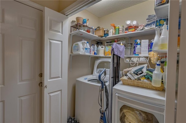 629 Spring Lake Dr W, Mobile, AL 36695 - washroom with washing machine and clothes dryer