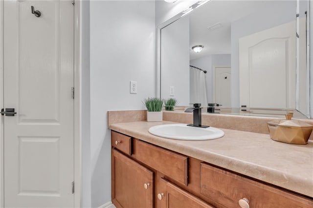 2107 Wolf Branch Dr N, Mobile, AL 36608 - full bath with vanity