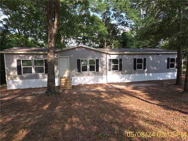 view of front of house