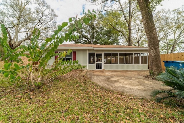 7520 Oak Dr W, Theodore, AL 36582 - back of property with a sunroom