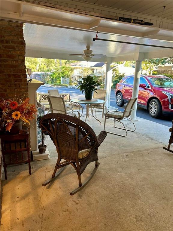 balcony with ceiling fan