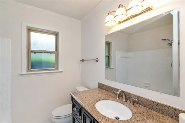 full bath with a shower, toilet, crown molding, and vanity