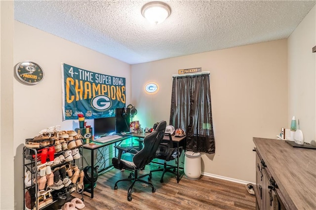 6250 Vivian Broadus Rd, Eight Mile, AL 36613 - home office featuring wood finished floors and a textured ceiling