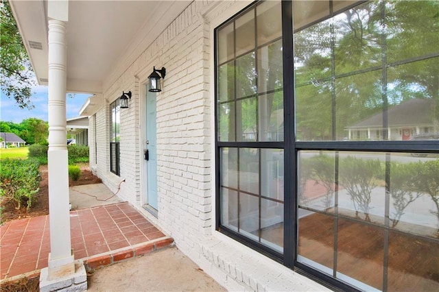 view of patio / terrace with covered porch