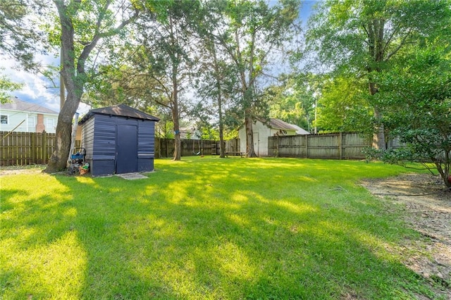 7 Reed Ave N, Mobile, AL 36604 - view of yard