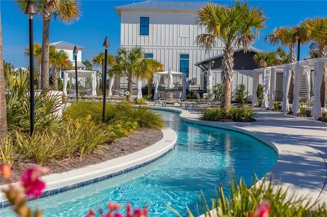 2455 Saltgrass Way, Orange Beach, AL 36561 - community pool with a patio