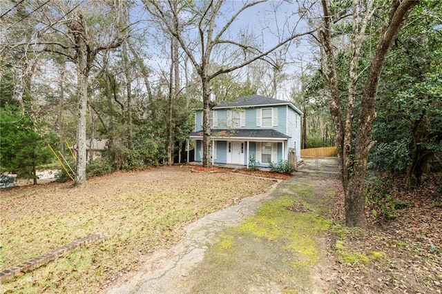 view of front property featuring a porch