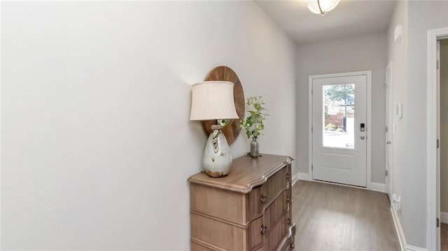 10694 Relic Rd N, Mobile, AL 36608 - entrance foyer featuring light wood-style floors and baseboards