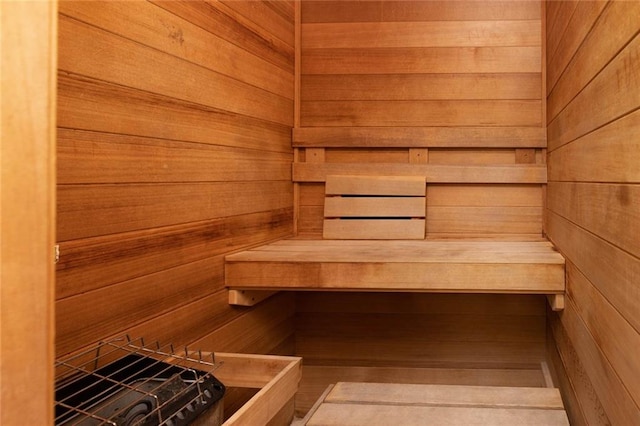 view of sauna / steam room