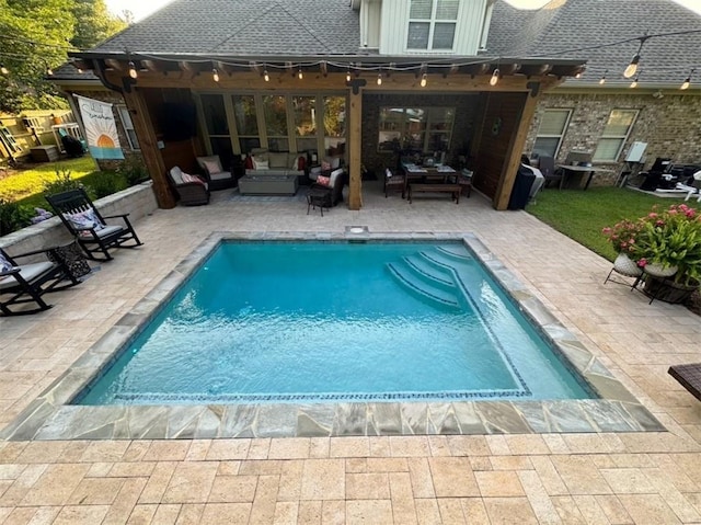 5541 Riverwood Lndg, Theodore, AL 36582 - outdoor pool with an outdoor living space and a patio area