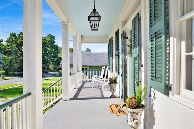 view of patio / terrace with covered porch