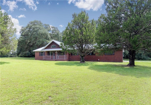 view of yard featuring a porch