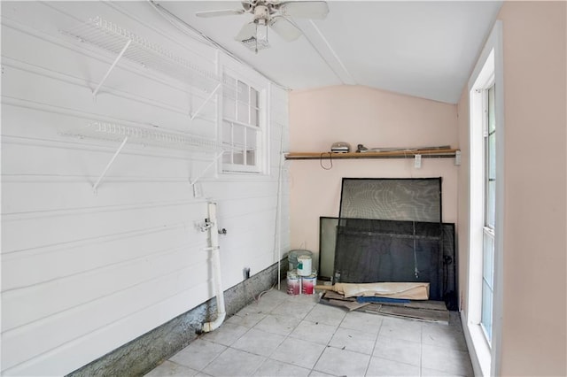 room details with ceiling fan