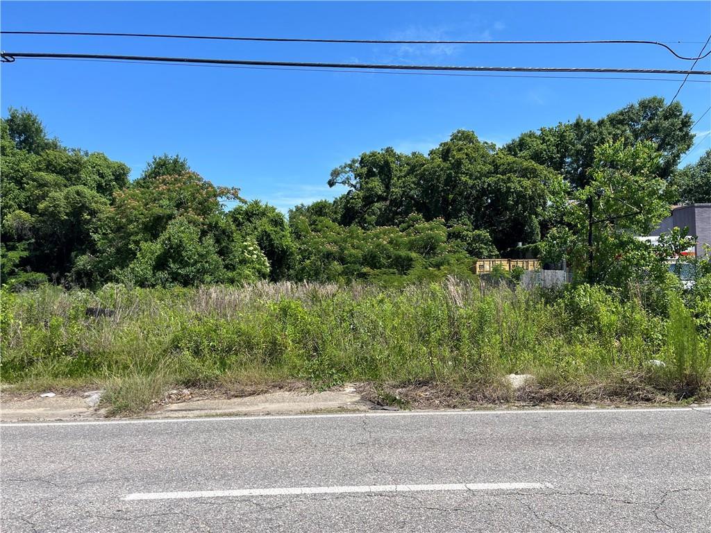 771 Holcombe Ave, Mobile, AL 36606