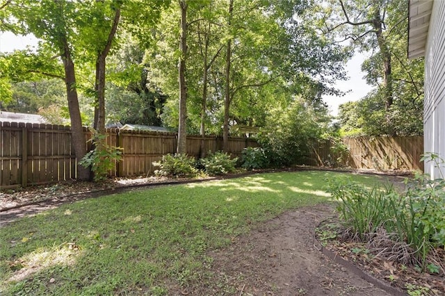 1704 Laurel St, Mobile, AL 36604 - view of fenced backyard