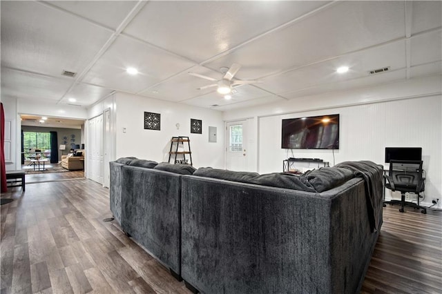 2017 Knollwood Dr, Mobile, AL 36609 - living room featuring dark wood-type flooring, ceiling fan, and recessed lighting