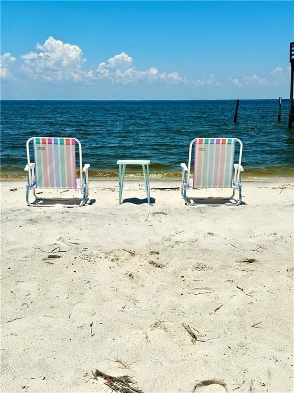 2528 Bridgeview Dr, Dauphin Island, AL 36528 - water view featuring nearby beach