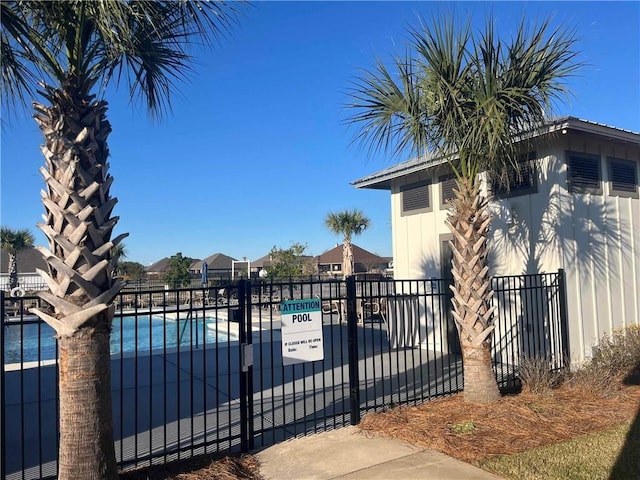 exterior space featuring fence