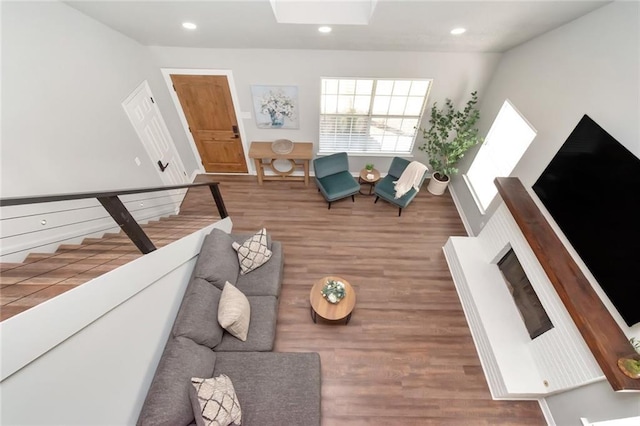 3132 Wellborne Dr W, Mobile, AL 36695 - living room featuring wood finished floors, recessed lighting, and a skylight