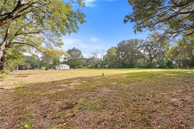 4630 General Rd, Mobile, AL 36619 - view of grassy yard